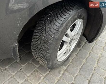 Сірий Кіа Сід, об'ємом двигуна 1.6 л та пробігом 268 тис. км за 6450 $, фото 3 на Automoto.ua