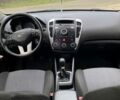 Серый Киа Сид, объемом двигателя 1.6 л и пробегом 300 тыс. км за 6700 $, фото 12 на Automoto.ua