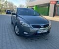 Серый Киа Сид, объемом двигателя 1.58 л и пробегом 278 тыс. км за 5200 $, фото 2 на Automoto.ua