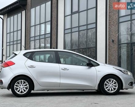 Серый Киа Сид, объемом двигателя 1.4 л и пробегом 273 тыс. км за 6999 $, фото 16 на Automoto.ua