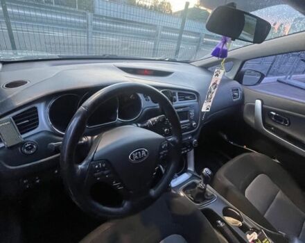 Серый Киа Сид, объемом двигателя 1.6 л и пробегом 190 тыс. км за 9500 $, фото 7 на Automoto.ua