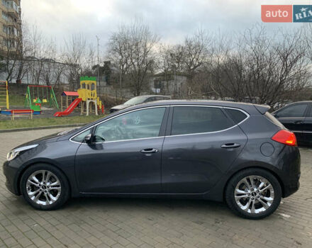 Серый Киа Сид, объемом двигателя 1.6 л и пробегом 60 тыс. км за 13400 $, фото 6 на Automoto.ua