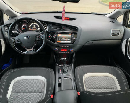 Серый Киа Сид, объемом двигателя 1.6 л и пробегом 60 тыс. км за 13400 $, фото 25 на Automoto.ua