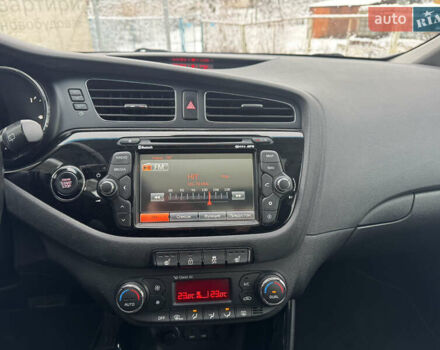 Сірий Кіа Сід, об'ємом двигуна 1.6 л та пробігом 60 тис. км за 13500 $, фото 25 на Automoto.ua