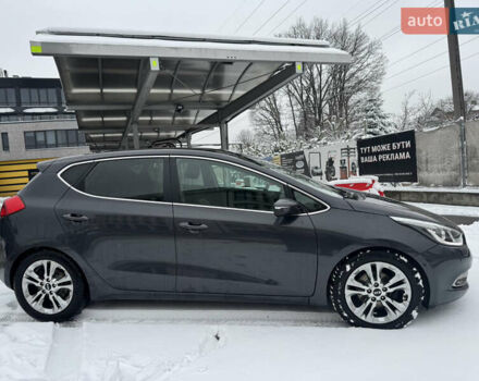 Сірий Кіа Сід, об'ємом двигуна 1.6 л та пробігом 60 тис. км за 13500 $, фото 2 на Automoto.ua