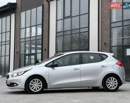 Серый Киа Сид, объемом двигателя 1.4 л и пробегом 273 тыс. км за 6999 $, фото 6 на Automoto.ua