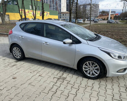 Серый Киа Сид, объемом двигателя 1.6 л и пробегом 335 тыс. км за 7200 $, фото 7 на Automoto.ua