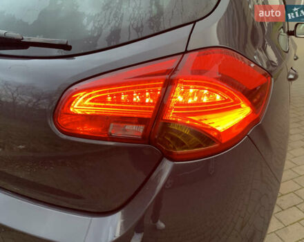 Серый Киа Сид, объемом двигателя 1.6 л и пробегом 60 тыс. км за 13400 $, фото 12 на Automoto.ua