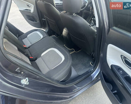 Серый Киа Сид, объемом двигателя 1.6 л и пробегом 144 тыс. км за 10300 $, фото 16 на Automoto.ua