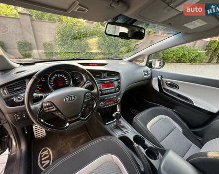 Серый Киа Сид, объемом двигателя 1.6 л и пробегом 91 тыс. км за 10700 $, фото 28 на Automoto.ua