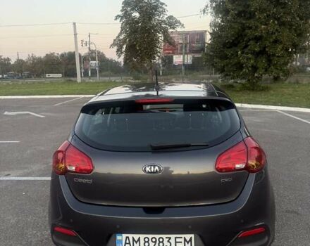 Серый Киа Сид, объемом двигателя 1.58 л и пробегом 129 тыс. км за 12500 $, фото 5 на Automoto.ua