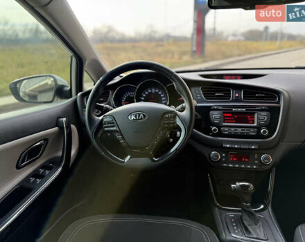 Серый Киа Сид, объемом двигателя 1.6 л и пробегом 65 тыс. км за 12800 $, фото 20 на Automoto.ua