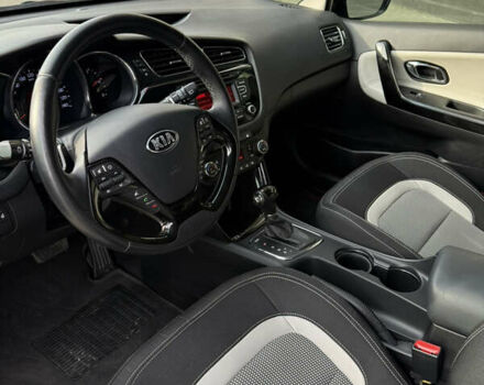 Серый Киа Сид, объемом двигателя 1.6 л и пробегом 65 тыс. км за 12800 $, фото 8 на Automoto.ua