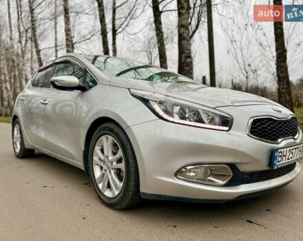 Серый Киа Сид, объемом двигателя 1.59 л и пробегом 131 тыс. км за 10500 $, фото 8 на Automoto.ua