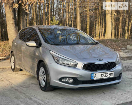 Серый Киа Сид, объемом двигателя 1.6 л и пробегом 212 тыс. км за 9480 $, фото 8 на Automoto.ua