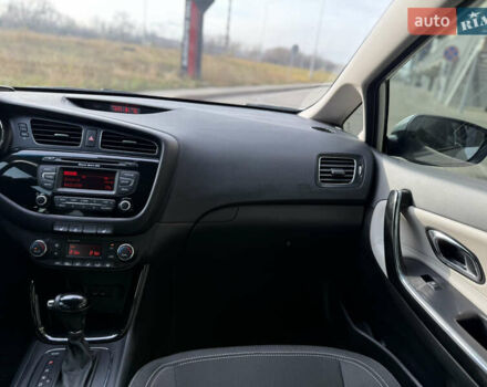 Серый Киа Сид, объемом двигателя 1.6 л и пробегом 65 тыс. км за 12800 $, фото 21 на Automoto.ua