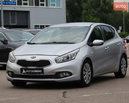 Серый Киа Сид, объемом двигателя 1.4 л и пробегом 221 тыс. км за 8600 $, фото 2 на Automoto.ua
