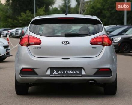 Серый Киа Сид, объемом двигателя 1.4 л и пробегом 221 тыс. км за 8600 $, фото 4 на Automoto.ua