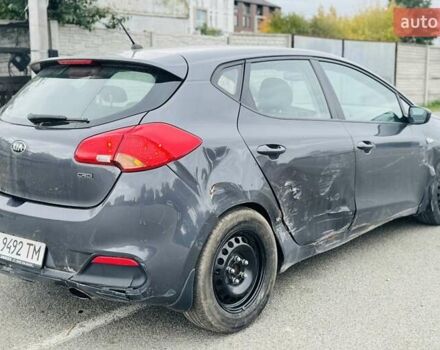 Серый Киа Сид, объемом двигателя 1.58 л и пробегом 127 тыс. км за 4300 $, фото 5 на Automoto.ua