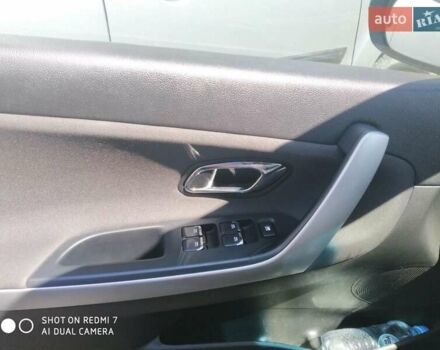 Сірий Кіа Сід, об'ємом двигуна 1.59 л та пробігом 150 тис. км за 11000 $, фото 10 на Automoto.ua