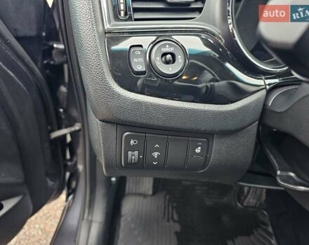 Серый Киа Сид, объемом двигателя 1.59 л и пробегом 165 тыс. км за 11250 $, фото 9 на Automoto.ua