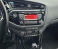 Серый Киа Сид, объемом двигателя 1.59 л и пробегом 165 тыс. км за 11250 $, фото 6 на Automoto.ua