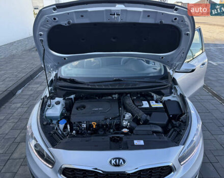 Серый Киа Сид, объемом двигателя 1.6 л и пробегом 106 тыс. км за 14800 $, фото 42 на Automoto.ua