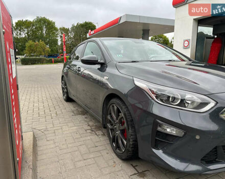 Серый Киа Сид, объемом двигателя 1.6 л и пробегом 138 тыс. км за 12000 $, фото 6 на Automoto.ua