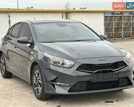 Серый Киа Сид, объемом двигателя 1.59 л и пробегом 28 тыс. км за 19200 $, фото 6 на Automoto.ua
