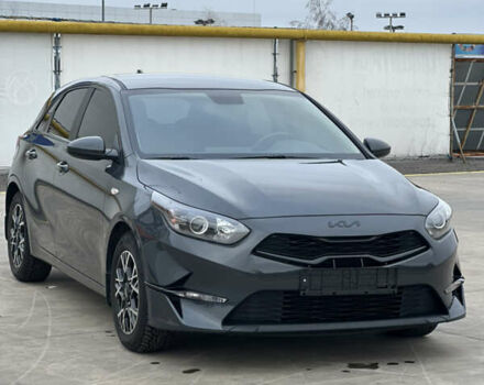 Серый Киа Сид, объемом двигателя 1.59 л и пробегом 28 тыс. км за 19200 $, фото 4 на Automoto.ua