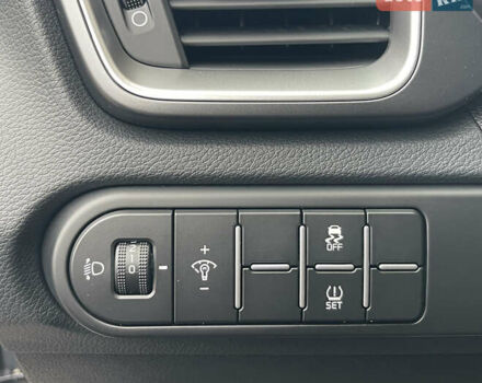 Серый Киа Сид, объемом двигателя 1.6 л и пробегом 15 тыс. км за 18900 $, фото 20 на Automoto.ua