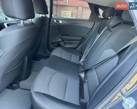 Серый Киа Сид, объемом двигателя 1.59 л и пробегом 17 тыс. км за 18999 $, фото 35 на Automoto.ua