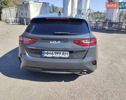 Серый Киа Сид, объемом двигателя 1.59 л и пробегом 27 тыс. км за 19000 $, фото 5 на Automoto.ua