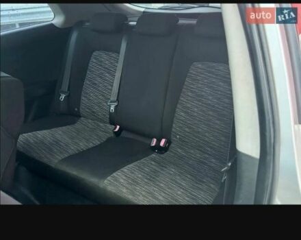 Серый Киа Сид, объемом двигателя 1.6 л и пробегом 220 тыс. км за 4100 $, фото 2 на Automoto.ua