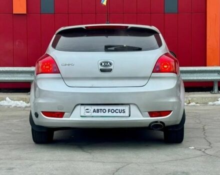 Серый Киа Сид, объемом двигателя 1.6 л и пробегом 220 тыс. км за 4100 $, фото 10 на Automoto.ua