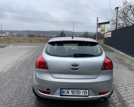 Серый Киа Сид, объемом двигателя 1.6 л и пробегом 142 тыс. км за 4200 $, фото 4 на Automoto.ua