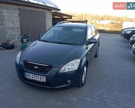 Сірий Кіа Сід, об'ємом двигуна 1.58 л та пробігом 237 тис. км за 4650 $, фото 3 на Automoto.ua