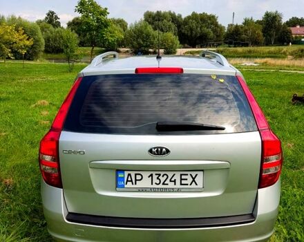 Серый Киа Сид, объемом двигателя 1.4 л и пробегом 152 тыс. км за 6600 $, фото 3 на Automoto.ua