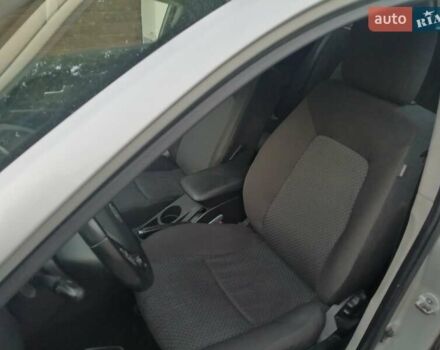 Серый Киа Сид, объемом двигателя 1.59 л и пробегом 142 тыс. км за 5400 $, фото 8 на Automoto.ua
