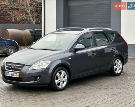 Серый Киа Сид, объемом двигателя 1.6 л и пробегом 178 тыс. км за 5399 $, фото 6 на Automoto.ua