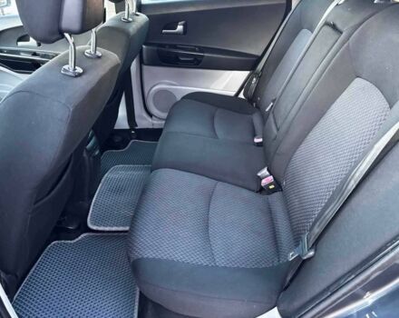 Серый Киа Сид, объемом двигателя 1.6 л и пробегом 264 тыс. км за 5790 $, фото 14 на Automoto.ua