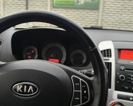Серый Киа Сид, объемом двигателя 0 л и пробегом 238 тыс. км за 5800 $, фото 2 на Automoto.ua