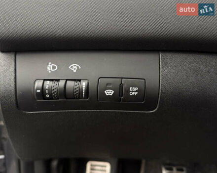 Сірий Кіа Сід, об'ємом двигуна 1.6 л та пробігом 360 тис. км за 5500 $, фото 10 на Automoto.ua