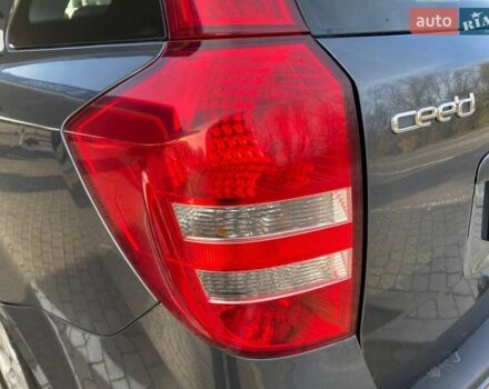 Кіа Сід 2007 у Запоріжжя на Automoto.ua Сірий Кіа Сід, об'ємом двигуна 1.58 л та пробігом 360 тис. км за 5499 $, фото 36 на Automoto.ua