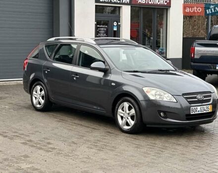 Серый Киа Сид, объемом двигателя 1.6 л и пробегом 178 тыс. км за 5399 $, фото 4 на Automoto.ua