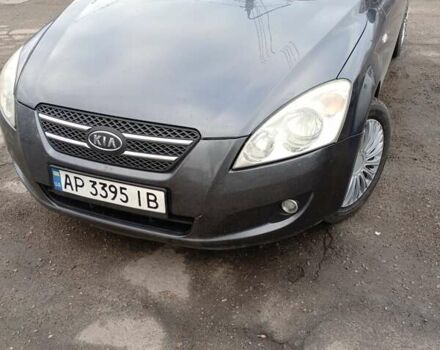 Серый Киа Сид, объемом двигателя 1.6 л и пробегом 270 тыс. км за 5000 $, фото 7 на Automoto.ua