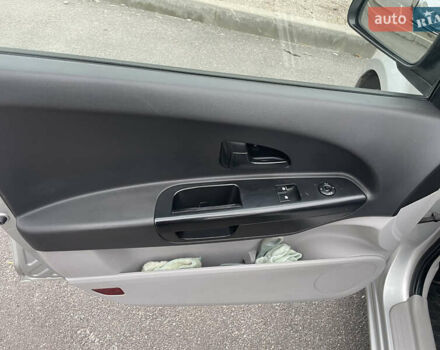 Серый Киа Сид, объемом двигателя 1.59 л и пробегом 256 тыс. км за 5850 $, фото 4 на Automoto.ua