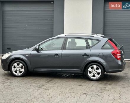Серый Киа Сид, объемом двигателя 1.6 л и пробегом 178 тыс. км за 5399 $, фото 12 на Automoto.ua