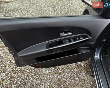 Серый Киа Сид, объемом двигателя 1.6 л и пробегом 178 тыс. км за 5399 $, фото 42 на Automoto.ua