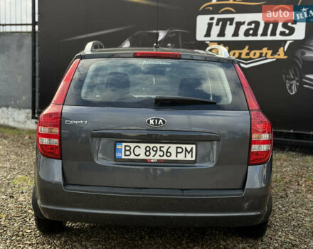Сірий Кіа Сід, об'ємом двигуна 1.6 л та пробігом 231 тис. км за 5200 $, фото 8 на Automoto.ua